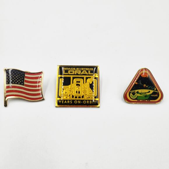 Mixed Lot Vintage NASA American Space Collectible Pins Some Never Opened - Picture 2 of 4
